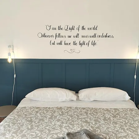 ゲストハウス By Grace ローマ